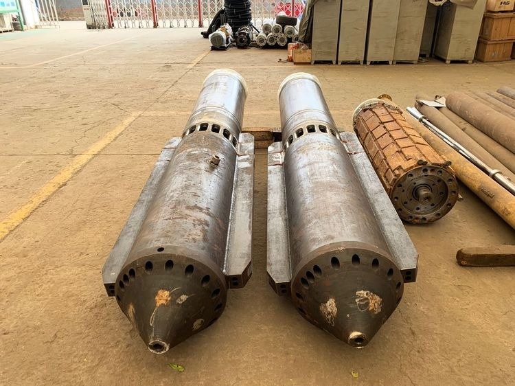 Steigern Sie Ihre Stahlkonstruktion mit Vibroflot-Ausrüstung 400 KVA Generatorleistung 3445 mm Länge